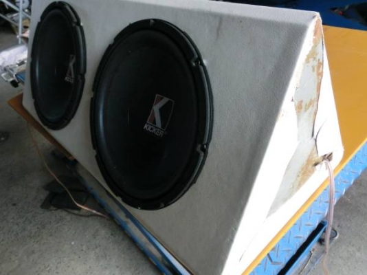 ตู้ซับ Kicker FreeAir 12C มือสองนำเข้าญี่ปุ่น เสียงดีมากกก