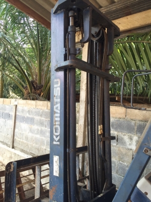 รถฟอร์คลิฟต์ FD25  รุ่น 11.  /  3 ตัน.  สนใจติดต่อ  081 - 6079515