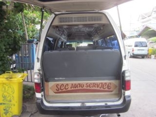 รถตู้ รถตู้