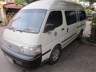 รถตู้ รถตู้