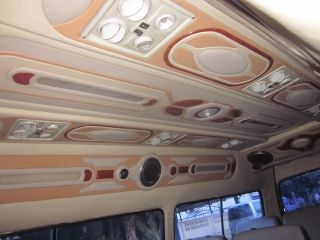 รถตู้ รถตู้