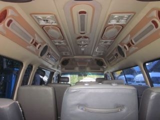 รถตู้ รถตู้