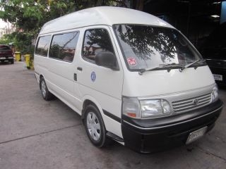 รถตู้ รถตู้