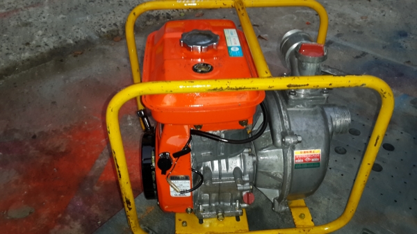 ปั้มน้ำ  2x2