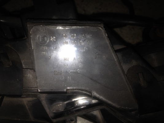 ไฟหน้า JAGUAR S TYPE ของเก่าญีุ่่สภาพตามรูปครับ