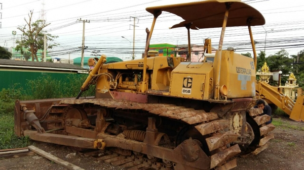 ขายรถแทรกเตอร์ CAT.D5-B เกียร์ตัด ตีนเป็ด เครื่อง.44V รถสวย พร้อมใช้ ราตา.680000 สนใจรีบจองด่วน