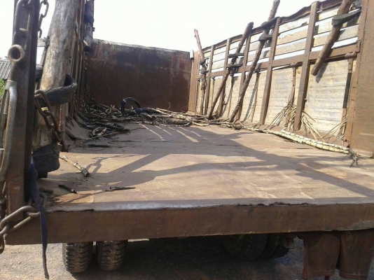 สิบล้อดั้ม HINO FM 3H 195แรง 2เพา สภาพเดิมๆวิ่งงานประจำรถใชังานได้ดีมาก เล่มทะเบียนพร้อมโอน ((ราคาเบาๆ)) ครับท่าน