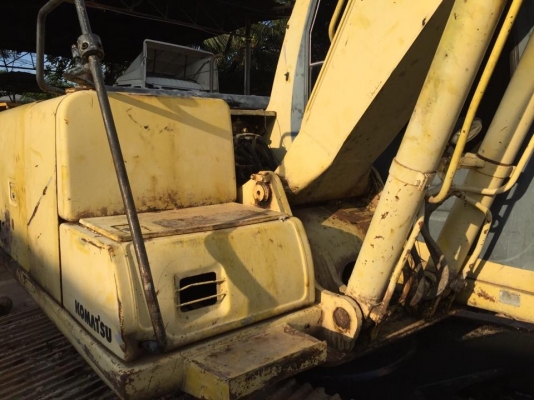 PE120-6 ไฟฟ้าครบ แอร์เย็น..ใหม่...รถสวยเดิมๆ ช่วงล่างสวยเดิมๆ เอวแน่นๆ เครื่องดีปั้มแห้ง ดี แรง แผ่นกว้าง