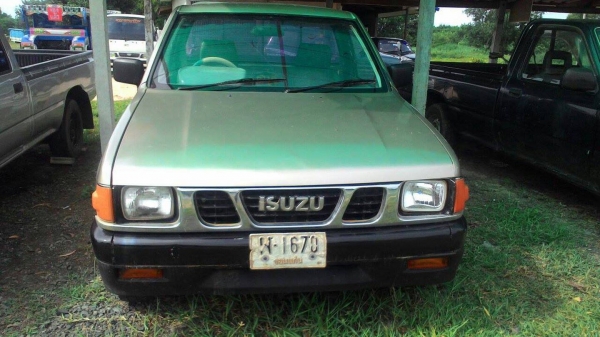 รถกระบะISUZU 2500ปี่2534 รถพร้อมใช้เอกสารทะเบียนพร้อม
