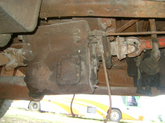 หัวยาวเพลาเดียว  ตามภาพดั้มพ์ เครื่องEH 700/ 168แรง ราคา  230,000  บาท