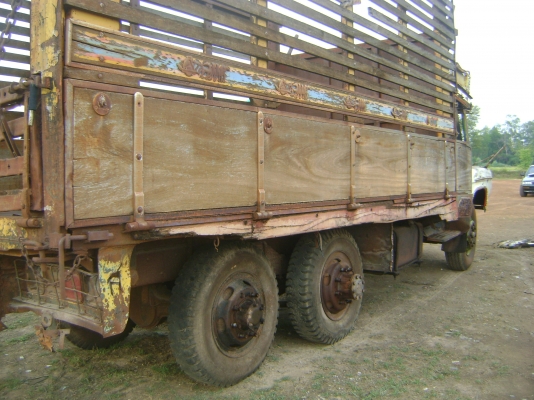 หัวยาวเพลาเดียว  ตามภาพดั้มพ์ เครื่องEH 700/ 168แรง ราคา  230,000  บาท