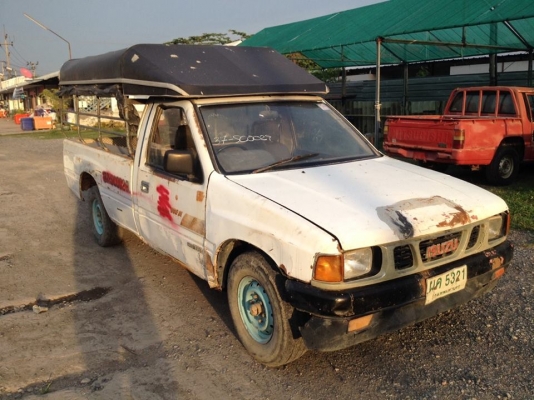 อีซูซุ TFR ตอนเดียว มังกรทอง