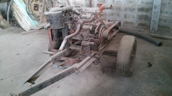 ขาย เครื่องสูบน้ำพร้อมเทรเล่อร์ สภาพพร้อมใช้