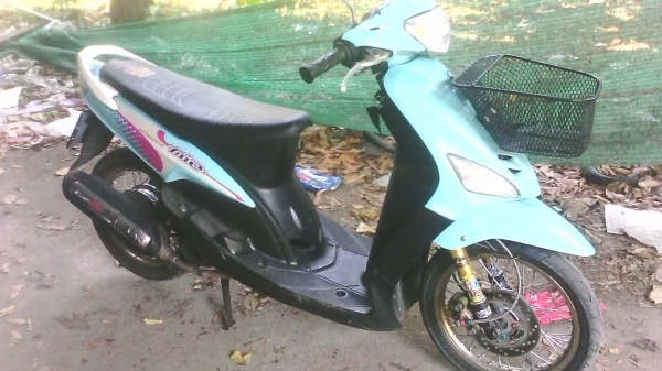 ขายครับขายyamahamio เดิมๆเครื่องดีไม่หลวม ไม่ดังทะเบียนโอนภาษี58เต็ม