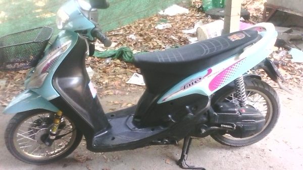 ขายครับขายyamahamio เดิมๆเครื่องดีไม่หลวม ไม่ดังทะเบียนโอนภาษี58เต็ม