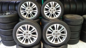 ขายล้อแม็ก HONDA City SVขอบ16ยาง DUNLOP 185/55/16 ปี12