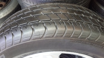 ขายล้อแม็ก  HONDA CITYขอบ 15x5.5 (4 รู 100 )  พร้อมยาง185/60/15 ปี 13