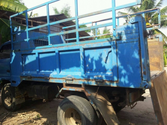 6ล้อกลาง