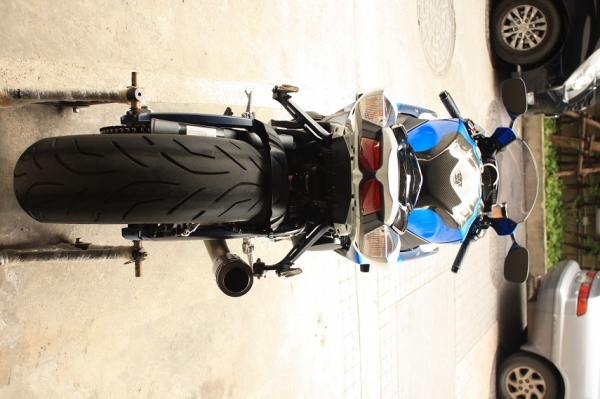 ขายดาวน์Suzuki Gsxr1000r L3 2013รถศูนย์ไม่ล้มไม่ชนทะเบียนแท้((หลุดมัดจำลงขายอีกรอบ))