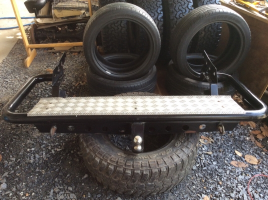 กันชนหลังพร้อมหูลากเรือ  เปี๊ยก ระยอง ใส่ไทเกอร์ครับ