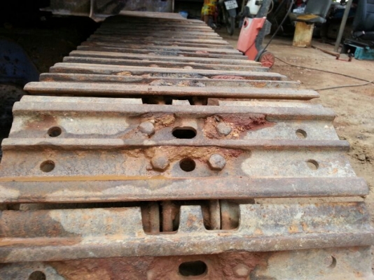 รถแบคโฮ KOMATSU  58 - SF  รุ่น 7.  ( รถเช็คนอก. )     สนใจติดต่อ  081 - 6079515