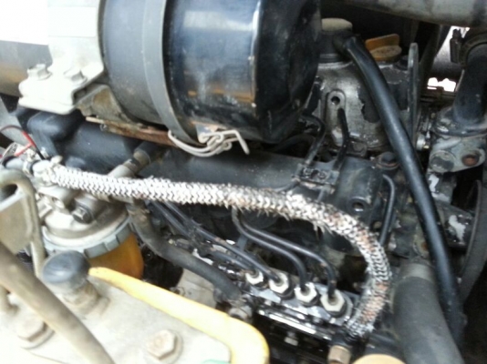 รถแบคโฮ KOMATSU  58 - SF  รุ่น 7.  ( รถเช็คนอก. )     สนใจติดต่อ  081 - 6079515