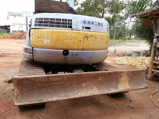 รถแบคโฮ KOMATSU  58 - SF  รุ่น 7.  ( รถเช็คนอก. )     สนใจติดต่อ  081 - 6079515