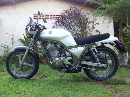 ขาย Yamaha SRX400 ทะเบียนแท้ 72,000 บาท