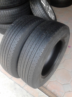 205/70R15 BRIDGESTONE DURAVIS 611 ปี2012 มี 2 เส้น tel.081-427-3941 205/70R15 BRIDGESTONE DURAVIS 611 ปี2012 มี 2 เส้น tel.081-427-3941