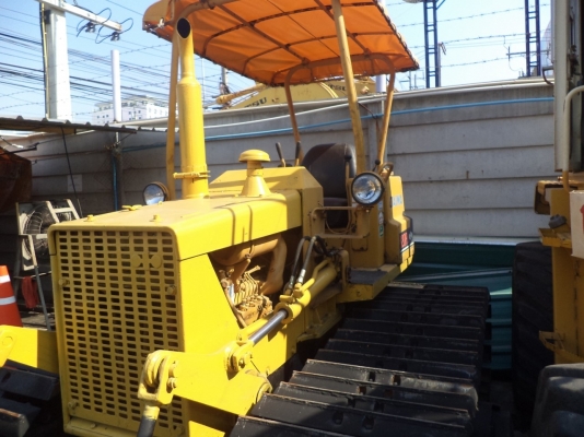 D20PL-5-50882รถดันKOMATSUตอนนี้รถจอดที่(นวนคร)ครับ D20PL-5-50882รถดันKOMATSUตอนนี้รถจอดที่(นวนคร)ครับ