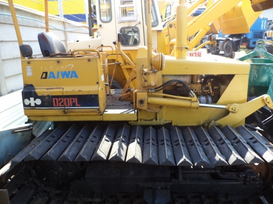 D20PL-5-50882รถดันKOMATSUตอนนี้รถจอดที่(นวนคร)ครับ