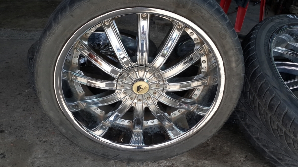 Keocis wheel ขอบ 22 โครเมี่ยม 6รู พร้อมยางสวยๆ