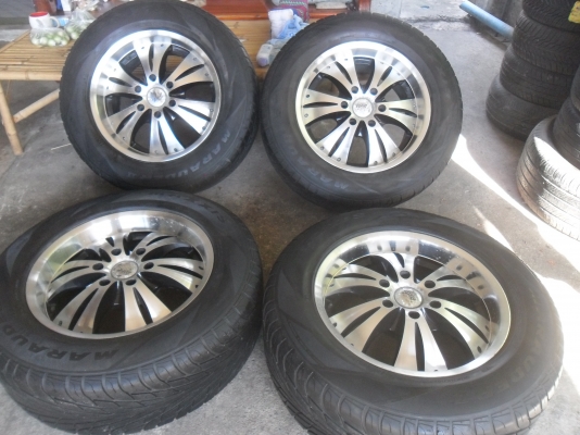 ล้อแม็ก 18นิ้ว 6รู พร้อมยาง สวยๆ 4 ล้อ ราคา 8900 บาท