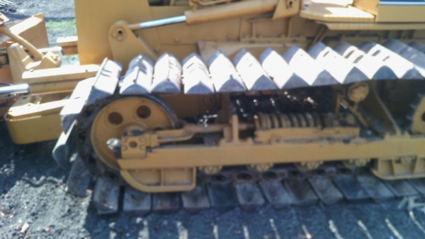 ขายด่วน รถแทรกเตอร์ KOMATSU D20P-6 เก่าใน ปรับสภาพใหม่ พร้อมใช้งาน ราคากันเอง สนใจโทร 089-36818694 ดวงนภา เตียวตระกูล ขายด่วน รถแทรกเตอร์ KOMATSU D20P-6 เก่าใน ปรับสภาพใหม่ พร้อมใช้งาน ราคากันเอง สนใจโทร 089-36818694 ดวงนภา เตียวตระกูล