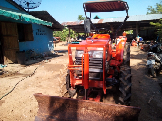 รถสวยมากครับ ด่วน179000บาท L3408 Kubota +ผาน5x22"