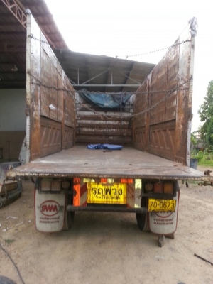 หางพ่วง สามมิตร สวยๆ