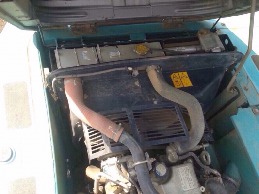 KOBELCO MARK 8 SUPER YN12 SK 200 รถบอดี้สวยเต็มดีพร้อมทำงานได้เลยครับ ใช้งาน 15,000 ชม. เครื่องยนต์แห้งดีแรงดีสุดๆครับ ภายในเก๋งสะอาดสวย แอร์เย็น ใช้งานได้สะดวกดีทำงานได้เร็ว ภายนอกบูมอาร์มสวยๆไม่มีดาม เอวแน่นดี ช่วงล่างเต็มดีสภาพดีประมาณ 75\% พร้อมใช้งานไ KOBELCO MARK 8 SUPER YN12 SK 200 รถบอดี้สวยเต็มดีพร้อมทำงานได้เลยครับ ใช้งาน 15,000 ชม. เครื่องยนต์แห้งดีแรงดีสุดๆครับ ภายในเก๋งสะอาดสวย แอร์เย็น ใช้งานได้สะดวกดีทำงานได้เร็ว ภายนอกบูมอาร์มสวยๆไม่มีดาม เอวแน่นดี ช่วงล่างเต็มดีสภาพดีประมาณ 75\% พร้อมใช้งานไ