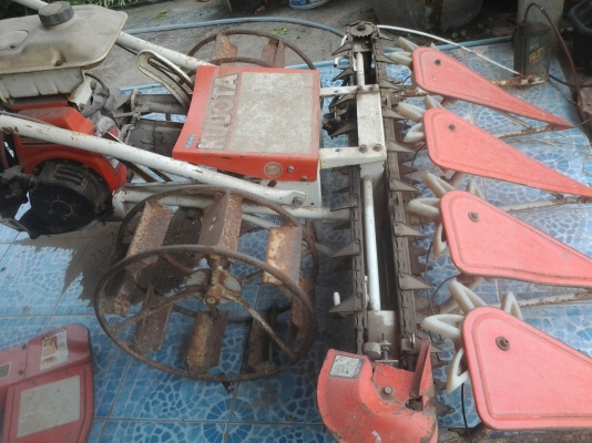 ขายตามสภาพรถเกียวเดินตามคูโบต้าเล็กเครื่องติดได้ปกติ