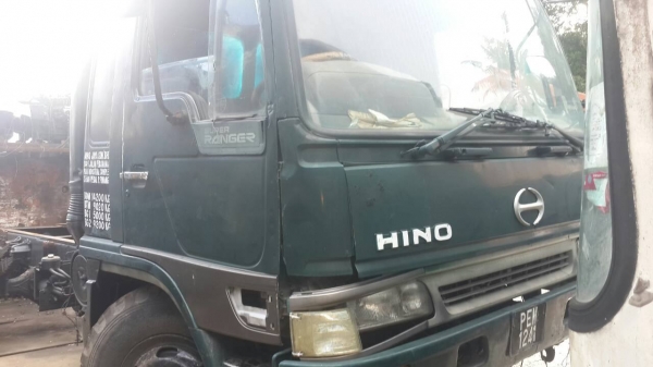 ไฮเทคหัวกว้างตราสมอ