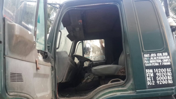 ไฮเทคหัวกว้างตราสมอ