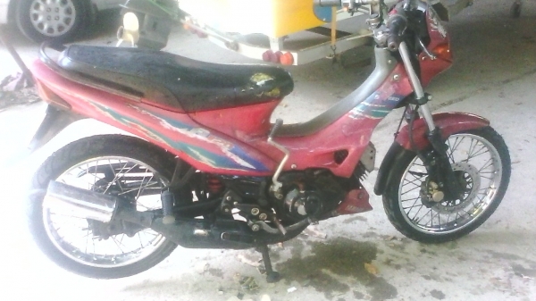 ขายด่วนyamaha jr120 เดิมทั้งคันเครื่องดีมากทะเบียนโอน