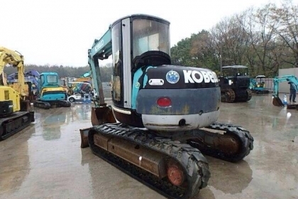 ขายแม็คโคร KOBELCO SK 75 UR ช่วงล่างเต็ม คอลโทรลสั้น พร้อมใบมีดดันดิน นำเข้าจากญี่ปุ่น สภาพพร้อมใช้ง ขายแม็คโคร KOBELCO SK 75 UR ช่วงล่างเต็ม คอลโทรลสั้น พร้อมใบมีดดันดิน นำเข้าจากญี่ปุ่น สภาพพร้อมใช้ง