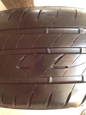 ขายยาง BRIDGESTONE 205/55/16  ปี14