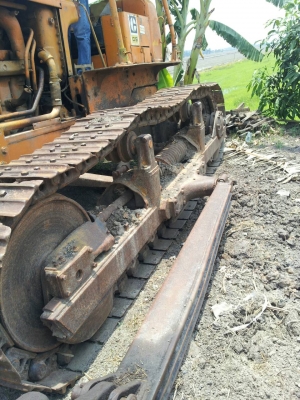 ขายด่วน รถแทรคเตอร์ D5