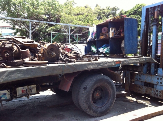 ขายรถ6ล้อหน้ายาวถูกๆมี2คัน ขายตามสภาพ ขับกลับได้เลย