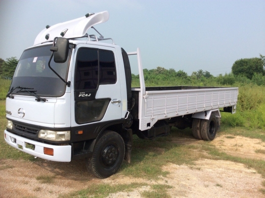HINO FC4J (รถห้างแท้) ปี44 เครื่อง140แรง ยาว 5.5 ม. ขาย 550,000 บาท (ศุภากร 081-4252943)