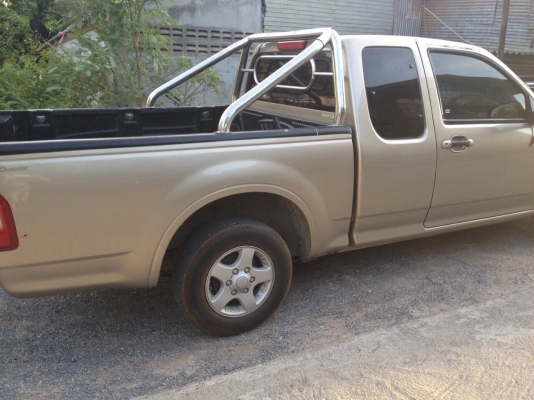 Isuzu spacecap 3.0 ปี02