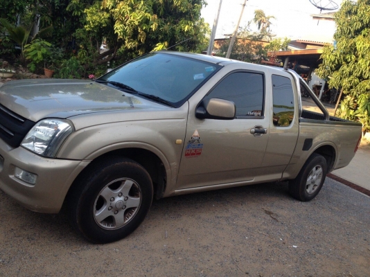 Isuzu spacecap 3.0 ปี02