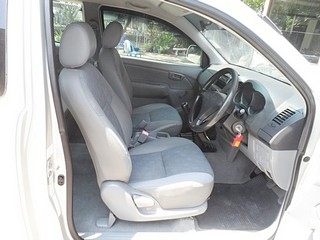 TOYOTA VIGO CAB 2.5 D4D MT ปี 2005 รถพร้อมใช้ จัดไฟแนนซ์ได้ T.086-527-9533 TOYOTA VIGO CAB 2.5 D4D MT ปี 2005 รถพร้อมใช้ จัดไฟแนนซ์ได้ T.086-527-9533