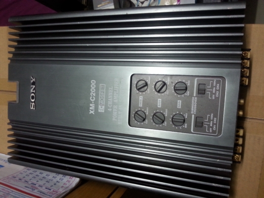 ขาย แอมป์โซนี่ 4 แชลเนล แรงๆคับ